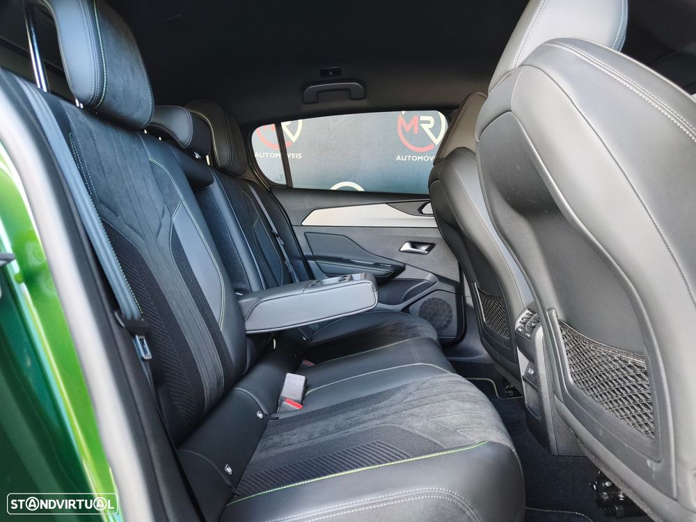 Peugeot 308 1.2 PureTech GT EAT8 - 38