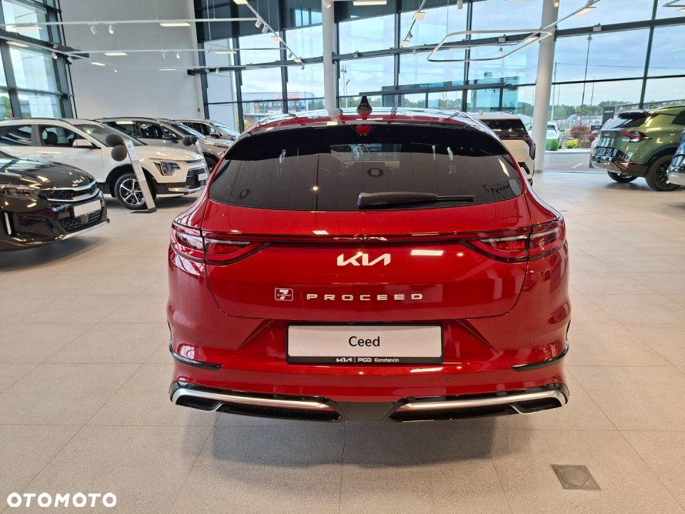 Kia ProCeed - 4