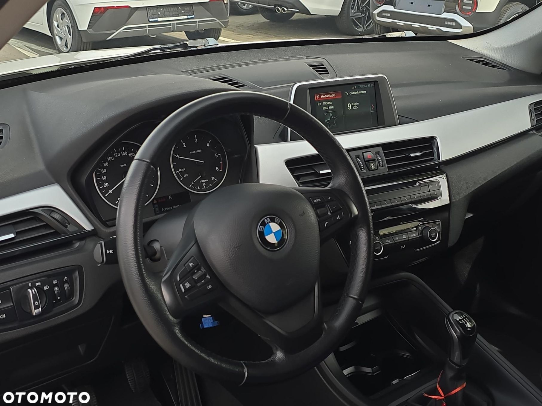 BMW X1 sDrive16d Advantage - 14