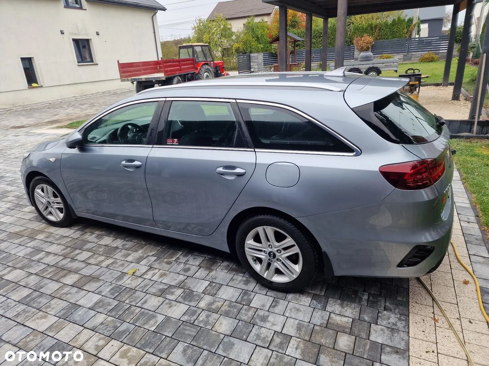 Kia Ceed - 9