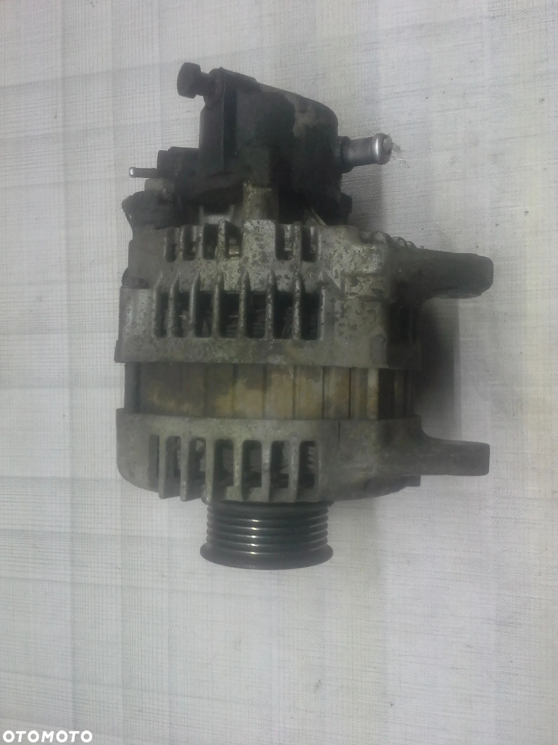 Opel Astra Corsa 1.7 CDTi DT alternator+pompa Vacu - 1