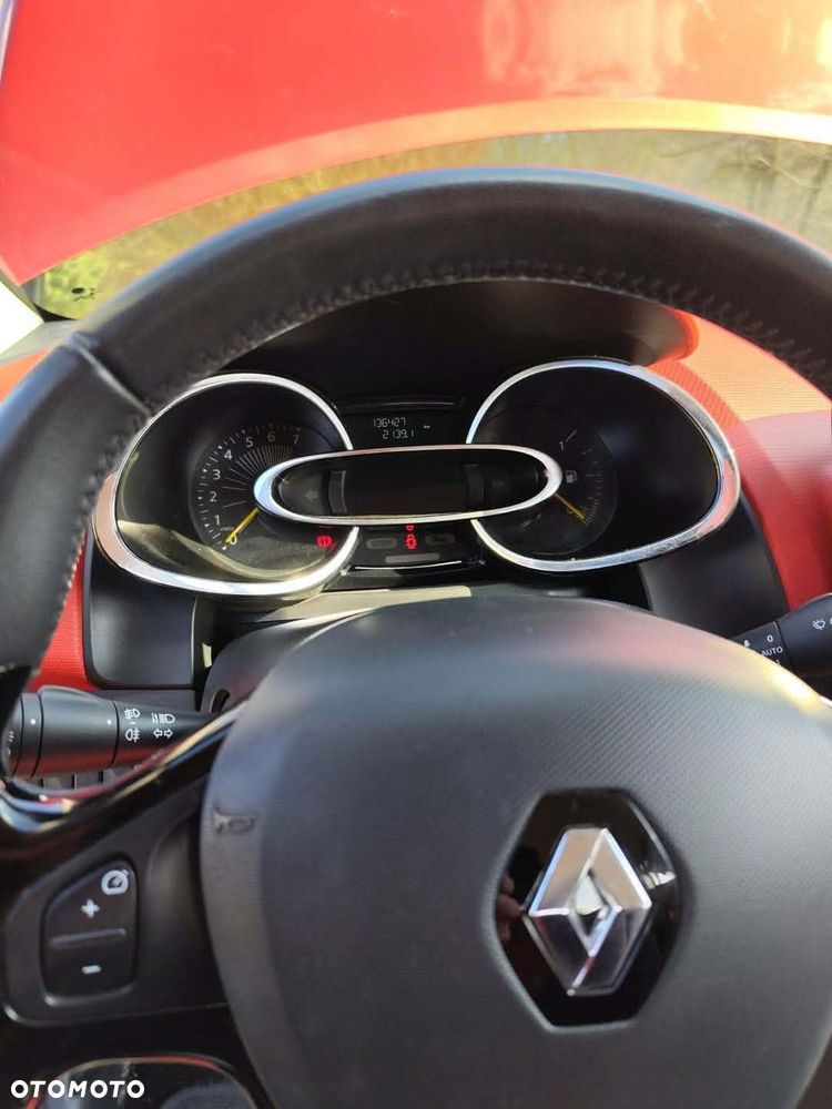 Renault Clio - 13