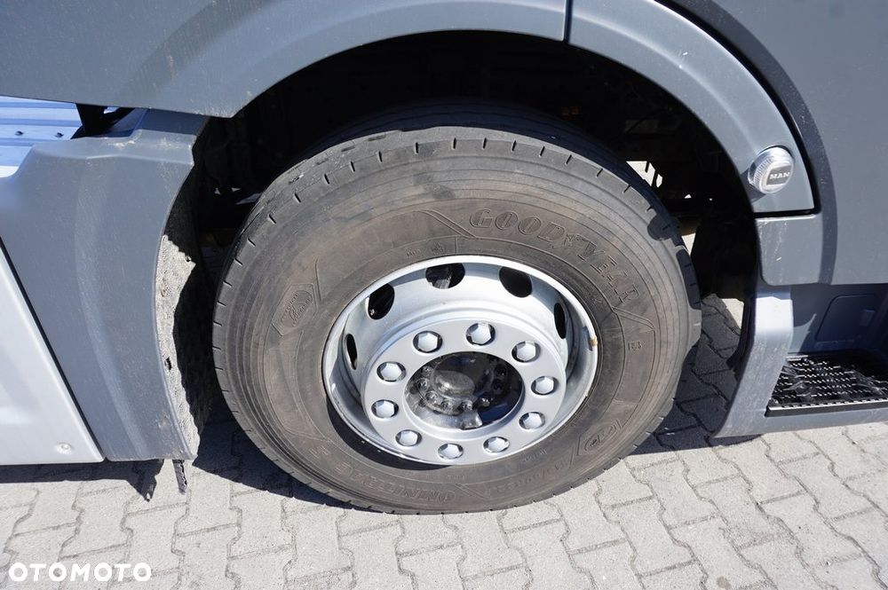 MAN TGX 18.510 4x2 BLS PEŁNY LED NAVI * 239 000 KM * 2022 - 24