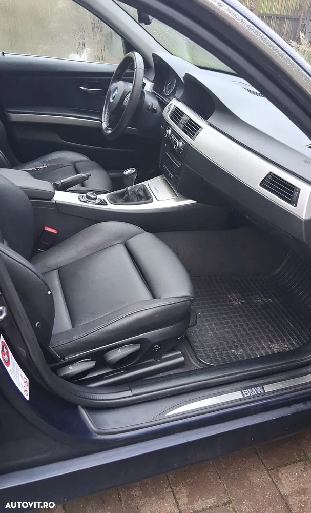 BMW Seria 3 320d - 4