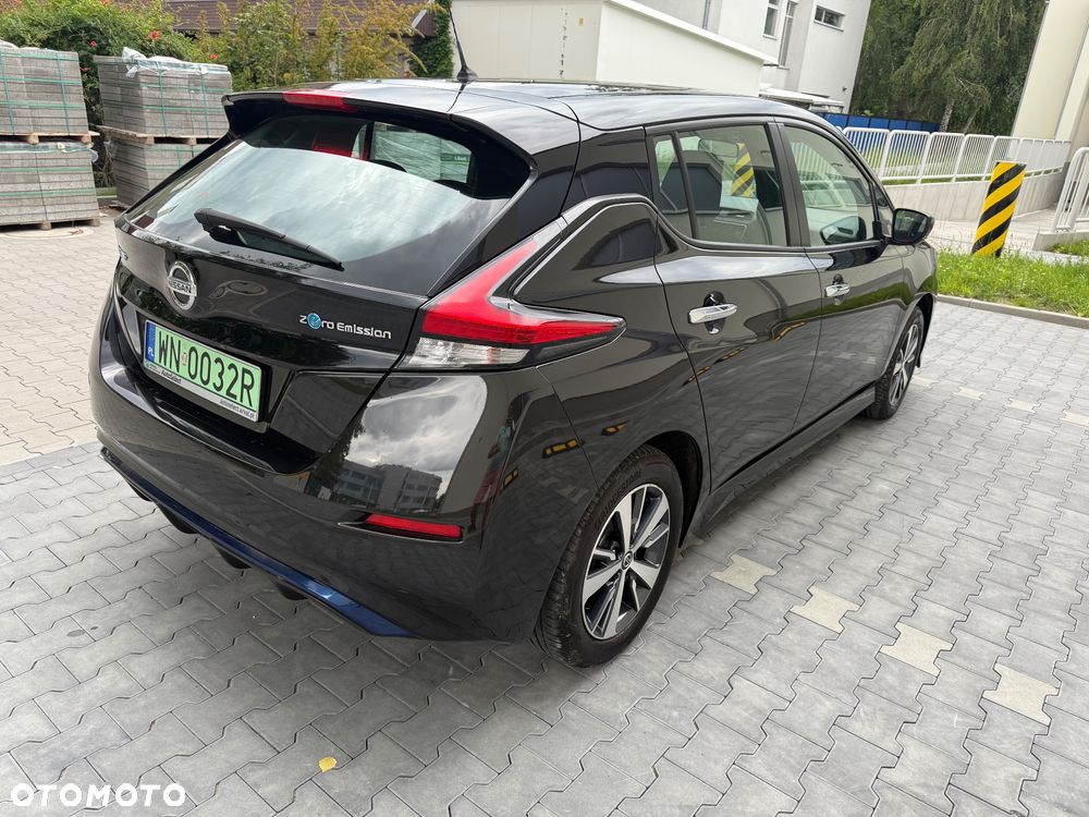 Nissan Leaf - 11