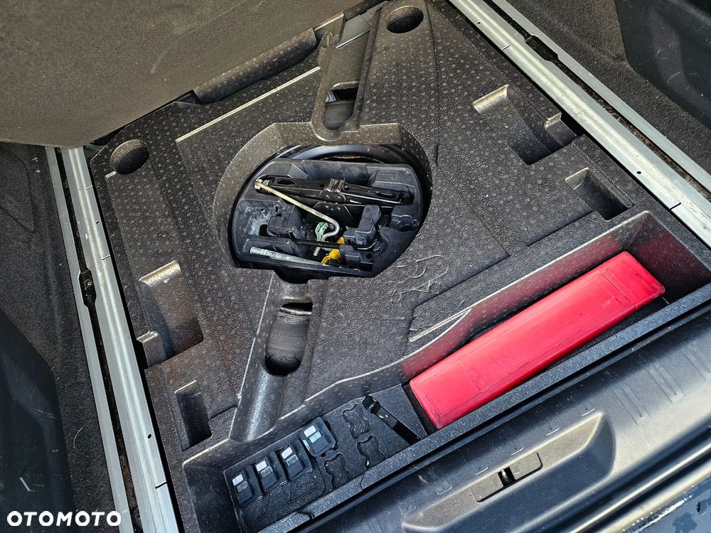 Peugeot 308 BlueHDi 120 Stop & Start Business-Line - 26