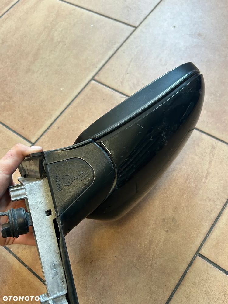 LUSTERKO BMW E87 PRAWE EUROPA 3PIN - 4