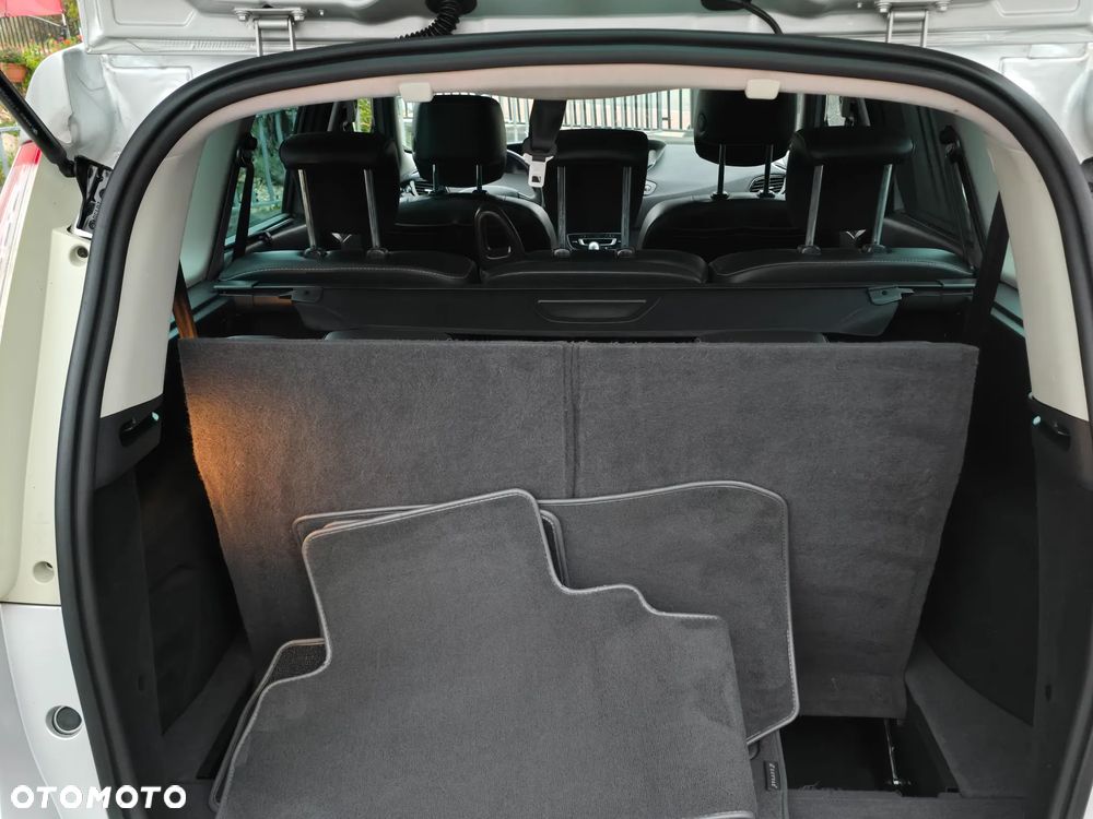 Renault Grand Scenic Energy dCi 110 S&S Bose Edition - 18