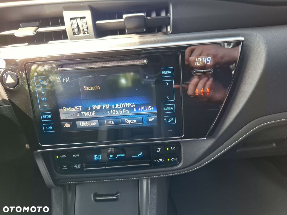 Toyota Auris - 29