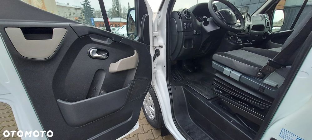 Renault Master - 11