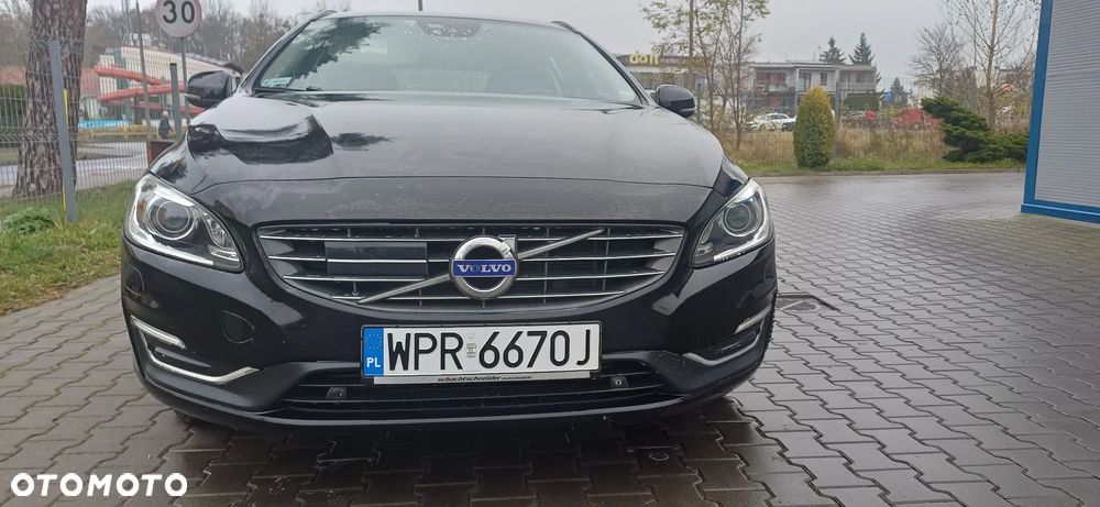 Volvo V60 D4 Summum - 31