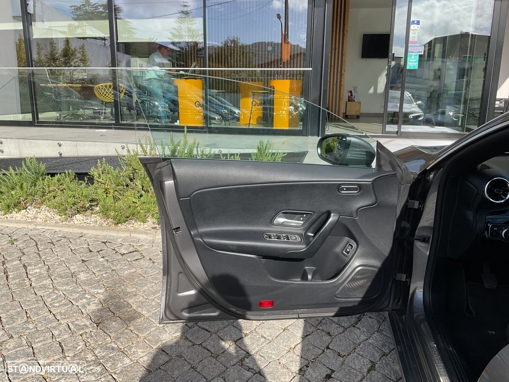 Mercedes-Benz CLA 180 d Shooting Brake Business Solutions - 20