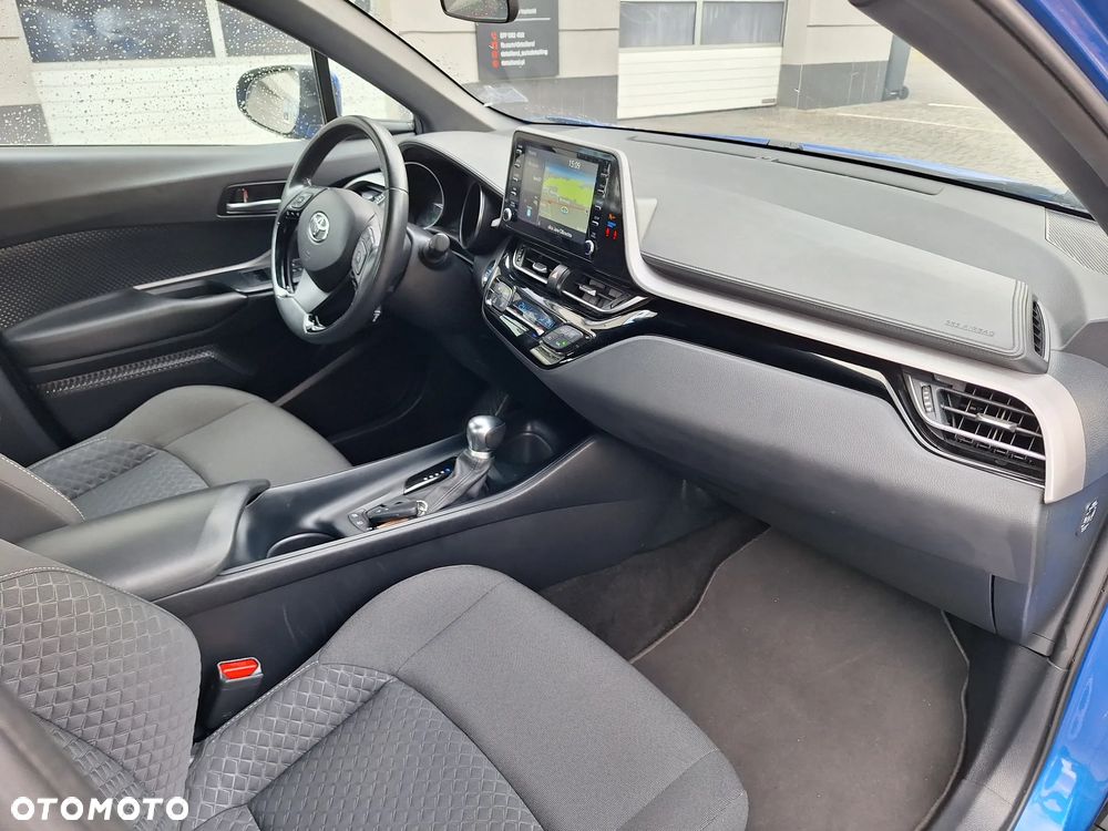 Toyota C-HR Style - 16