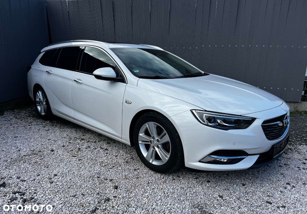 Opel Insignia Sports Tourer 2.0 Diesel Automatik Business Edition - 2