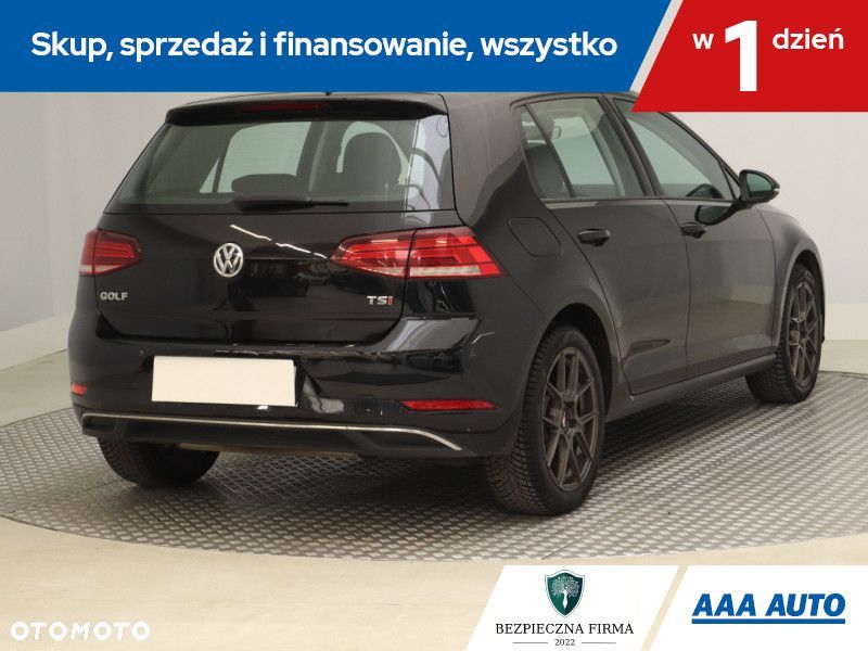 Volkswagen Golf - 7