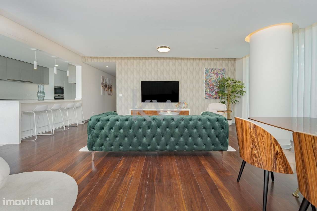 APARTAMENTO T4 - EDIFÍCIO FUNCHAL CENTRUM - PLAZA - CENTRO DO FUNCHAL - Grande imagem: 3/37
