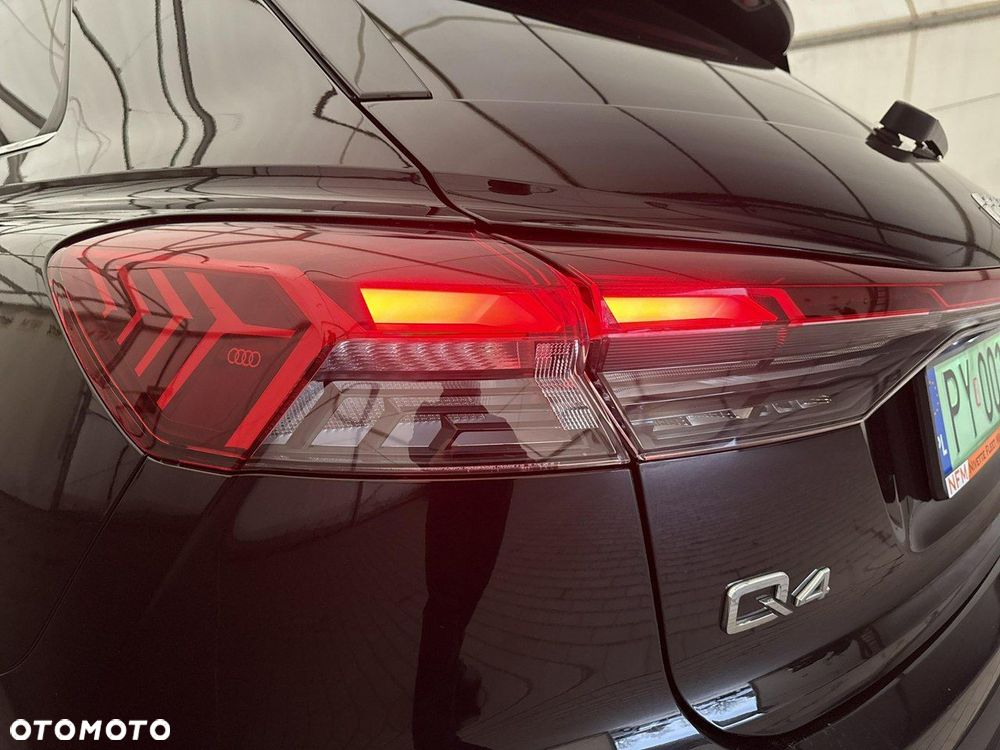 Audi Q4 e-tron - 30