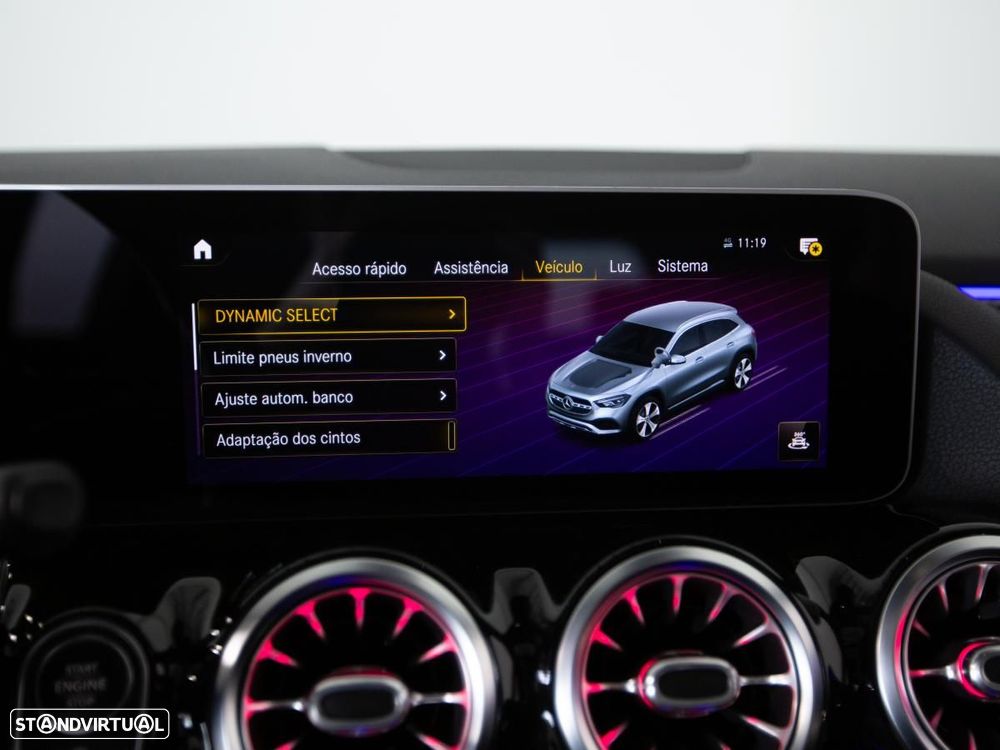 Mercedes-Benz GLA 250 7G-DCT AMG Line - 31