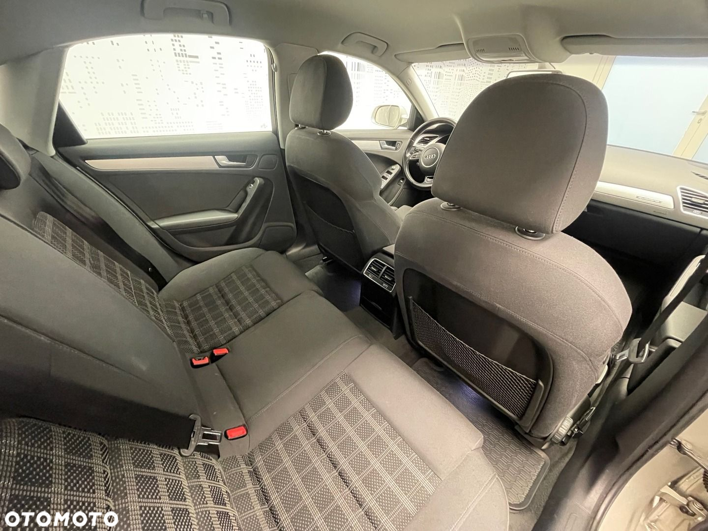 Audi A4 - 8