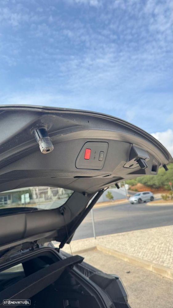 Peugeot 3008 1.5 BlueHDi GT EAT8 - 7