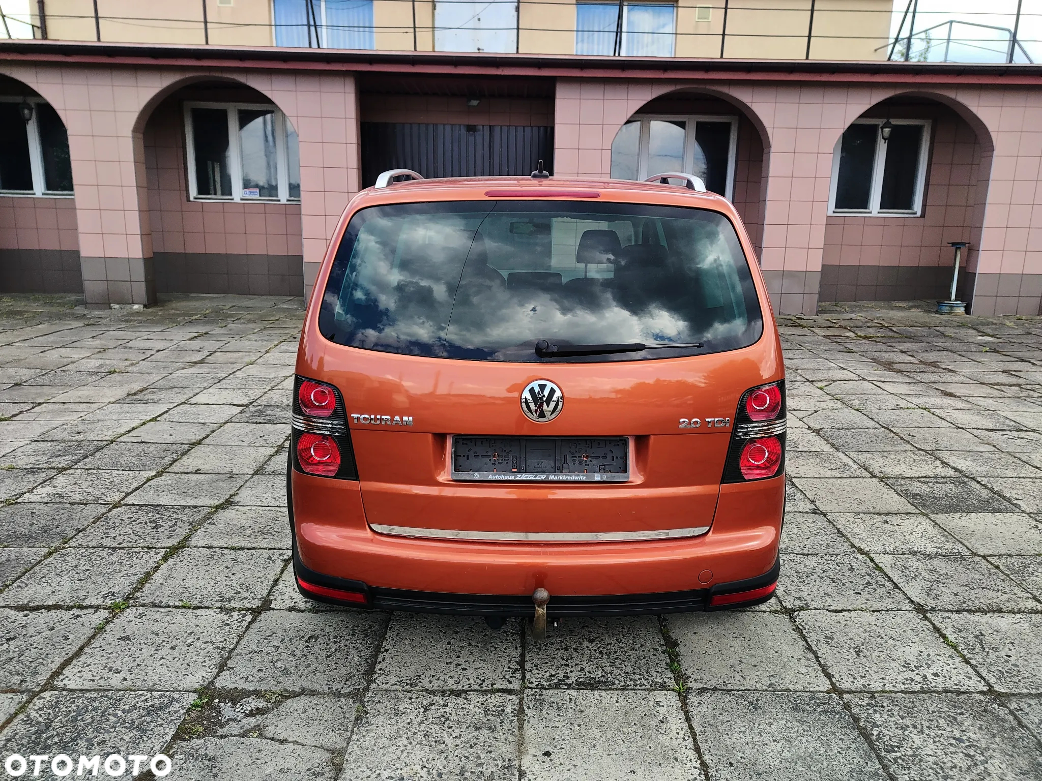 Volkswagen Touran 2.0 TDI DPF Cross - 38