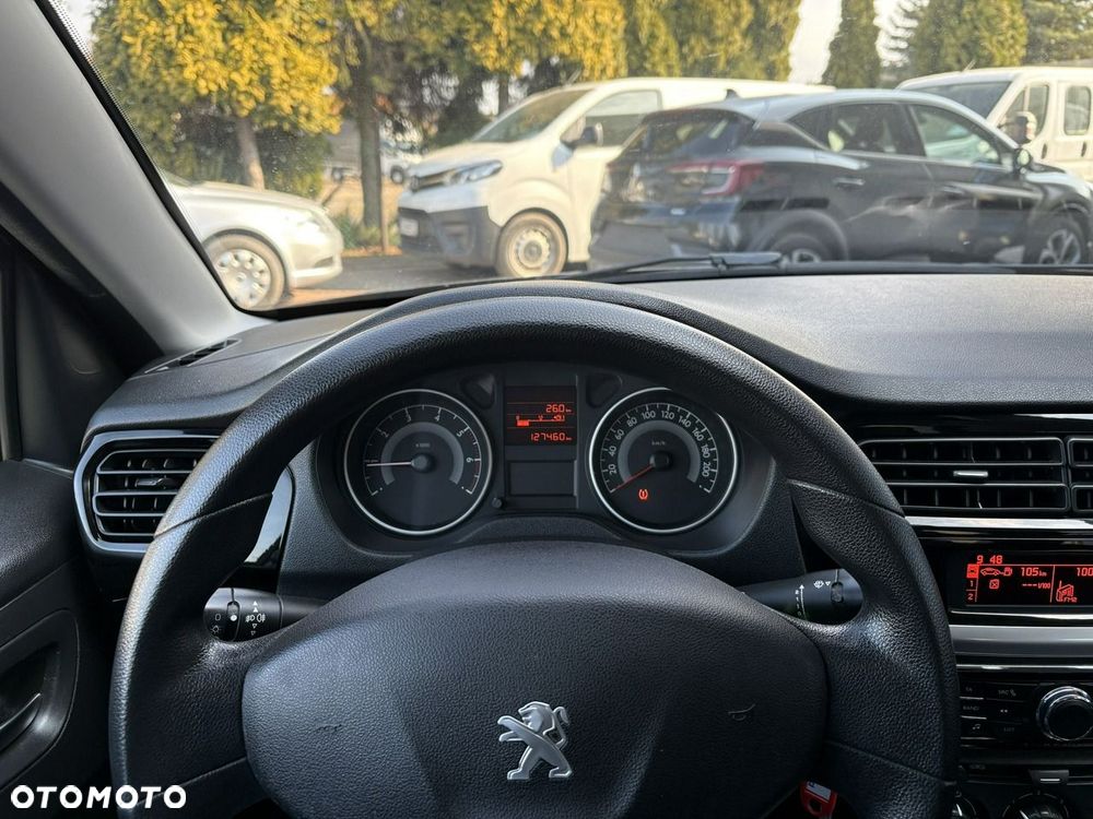 Peugeot 301 - 16