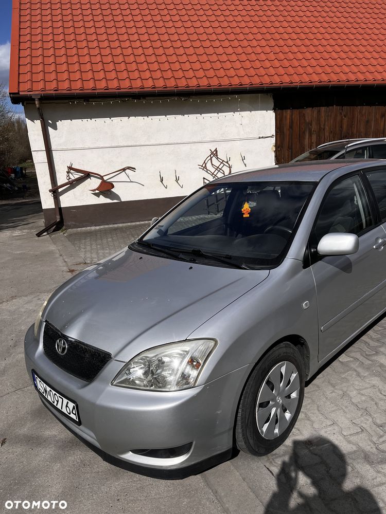 Toyota Corolla 2.0 D-4D Executive - 1