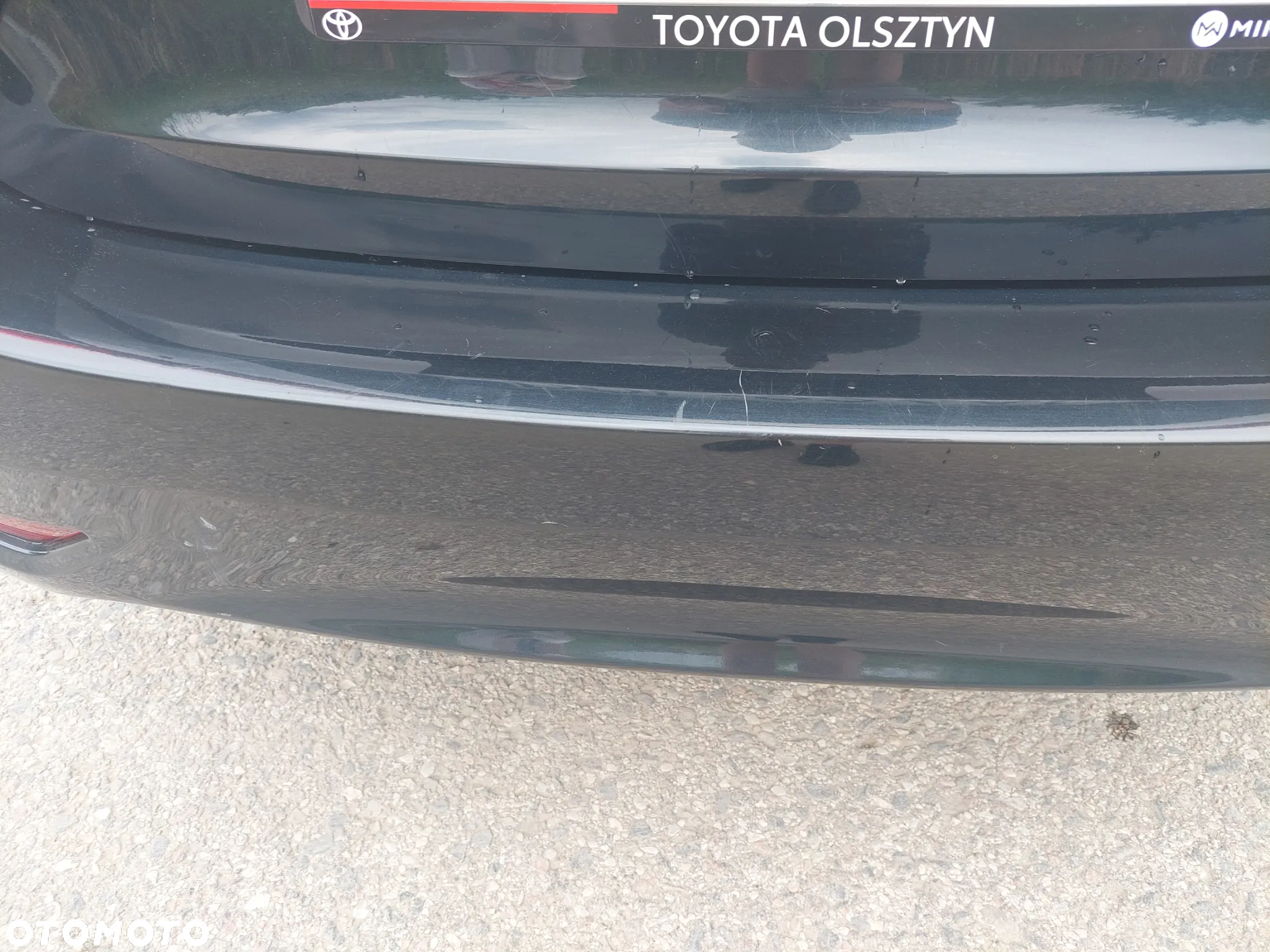 Toyota Avensis 1.8 Premium MS - 9