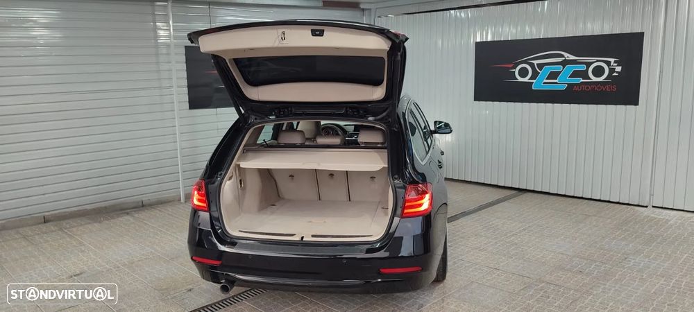 BMW 320 d Touring Aut. Sport Line - 21