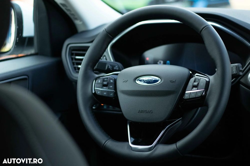 Ford Kuga 2.5 Duratec PHEV TITANIUM - 30