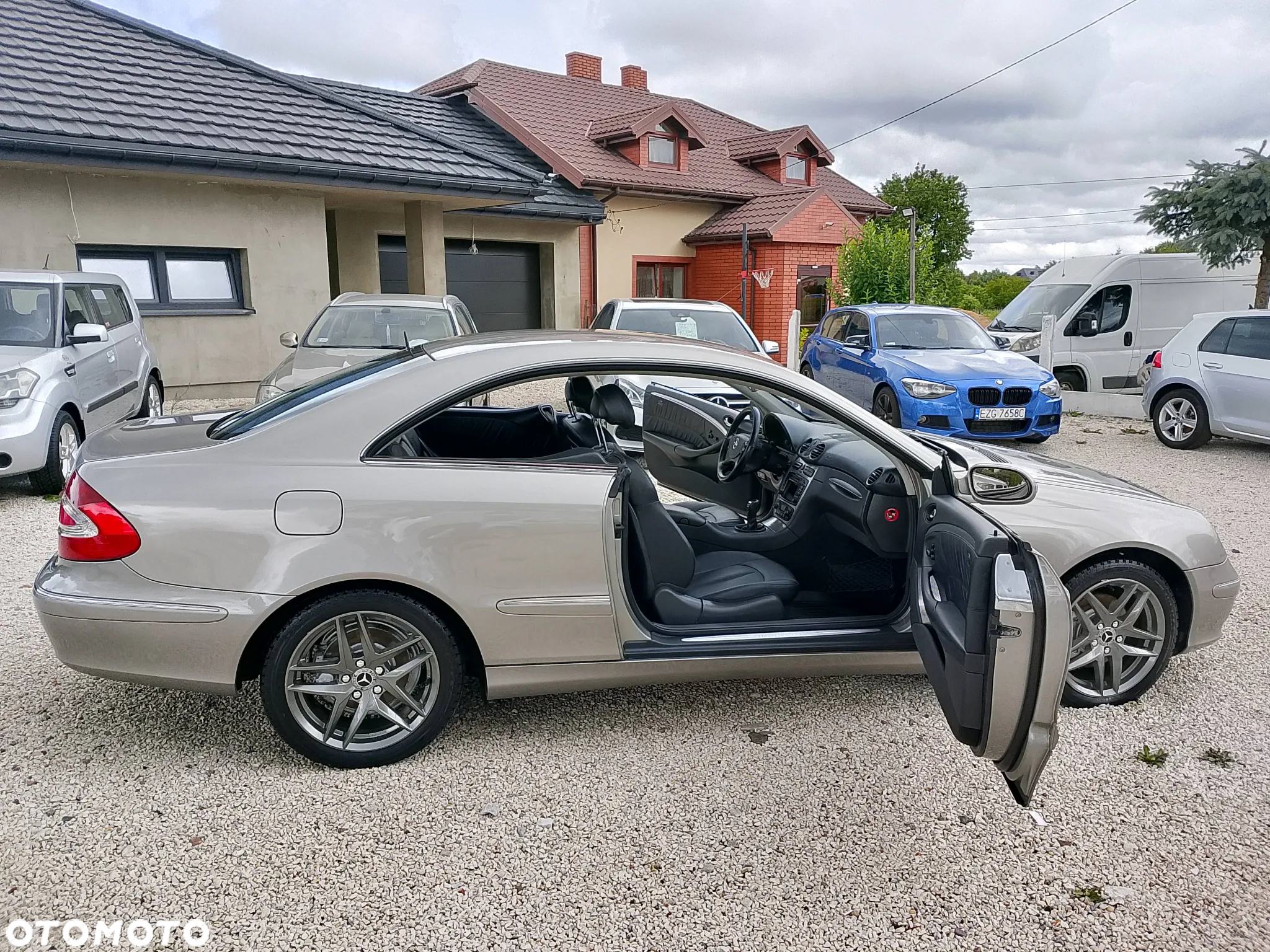 Mercedes-Benz CLK 270 CDI Avantgarde - 13