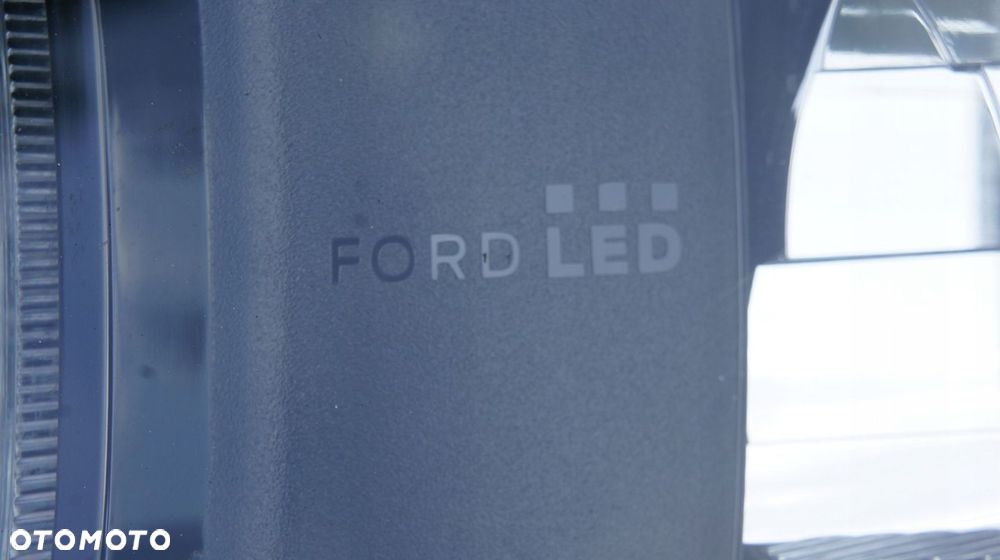 PRZEDNIA LEWA LAMPA FORD RANGER VI 6 LED - 2