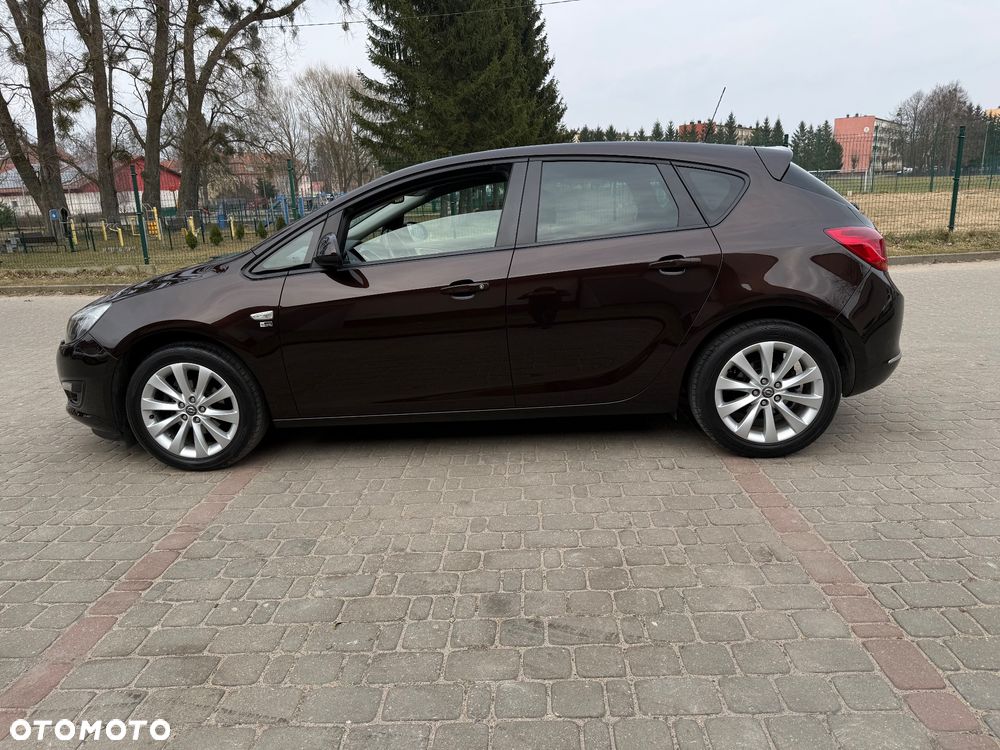 Opel Astra - 8