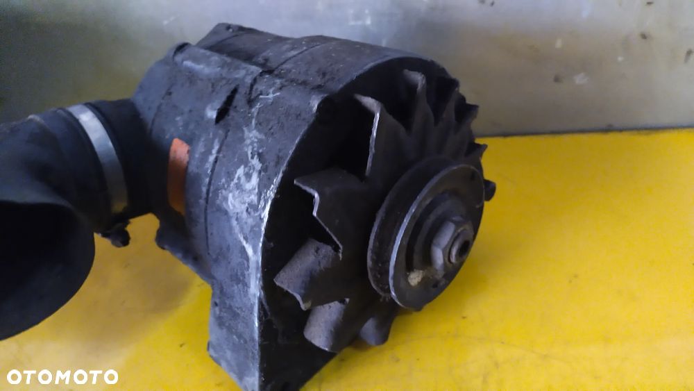 BMW Alternator Bosch 0 120 468 042 - 4
