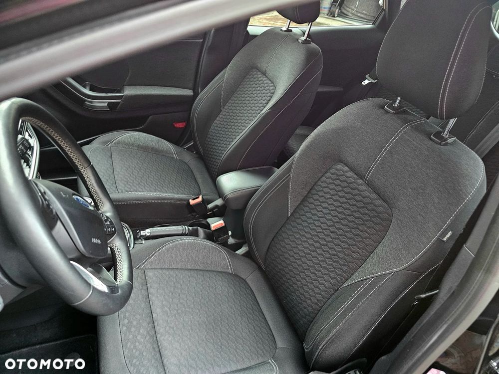 Ford Puma 1.0 EcoBoost Hybrid TITANIUM - 17