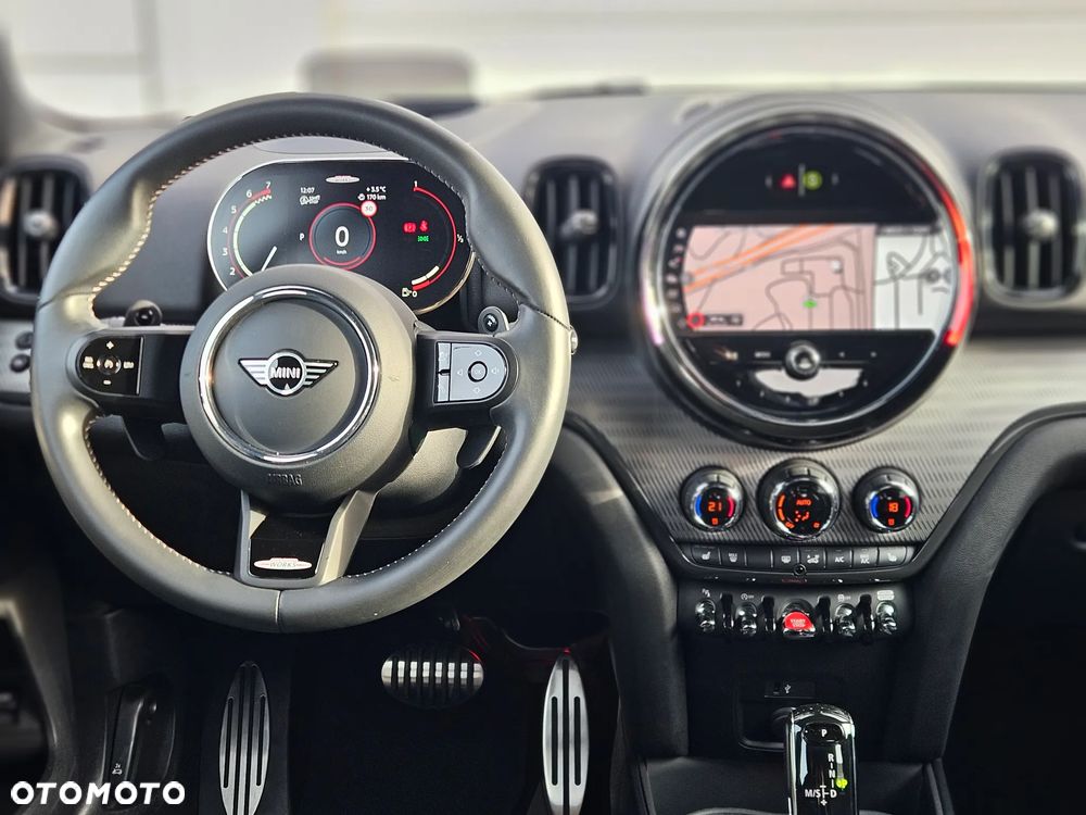 MINI John Cooper Works ALL4 sport - 36