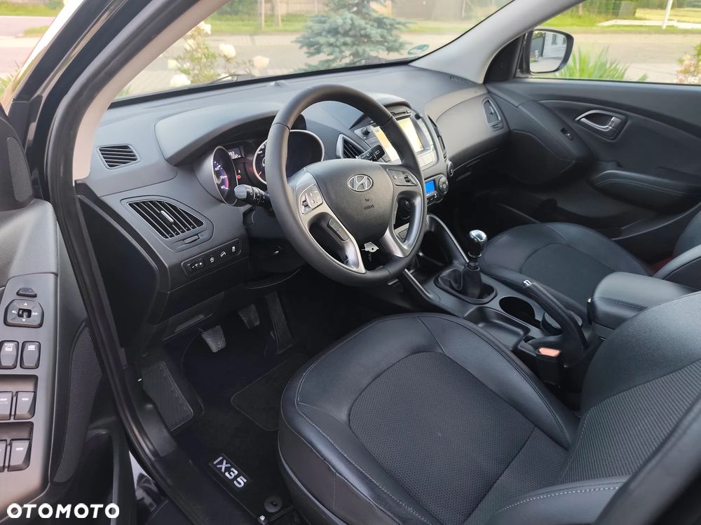 Hyundai ix35 1.6 2WD blue Style - 13