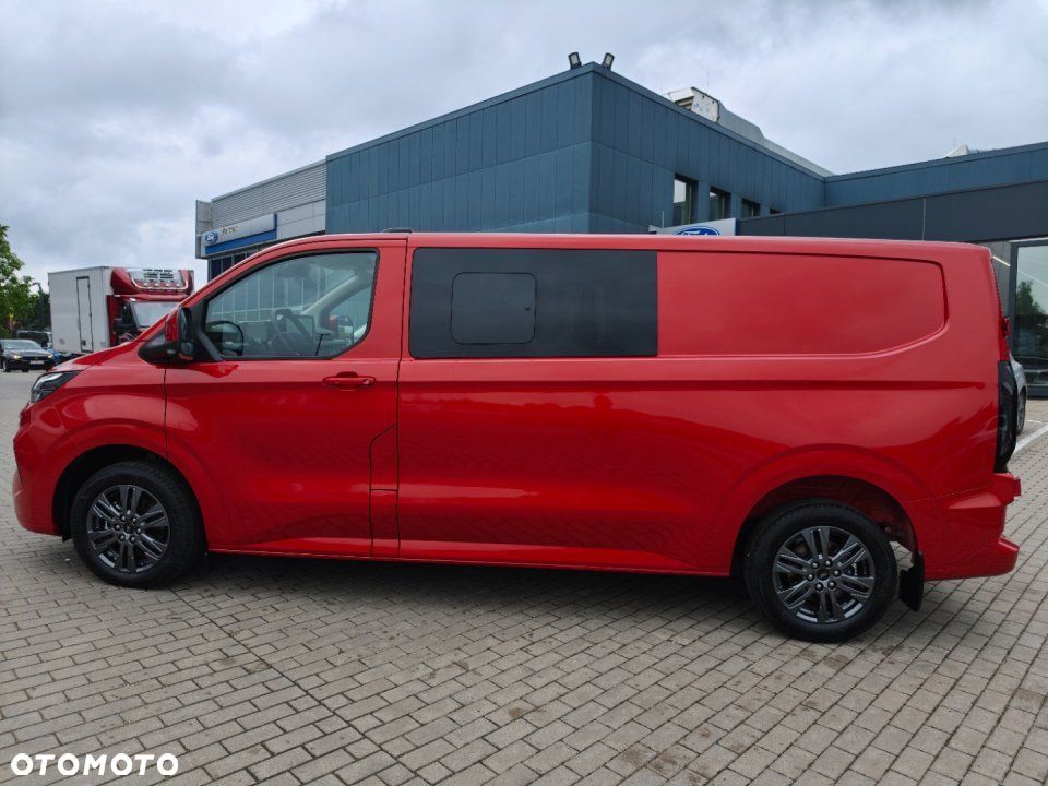 Ford Transit Custom - 13