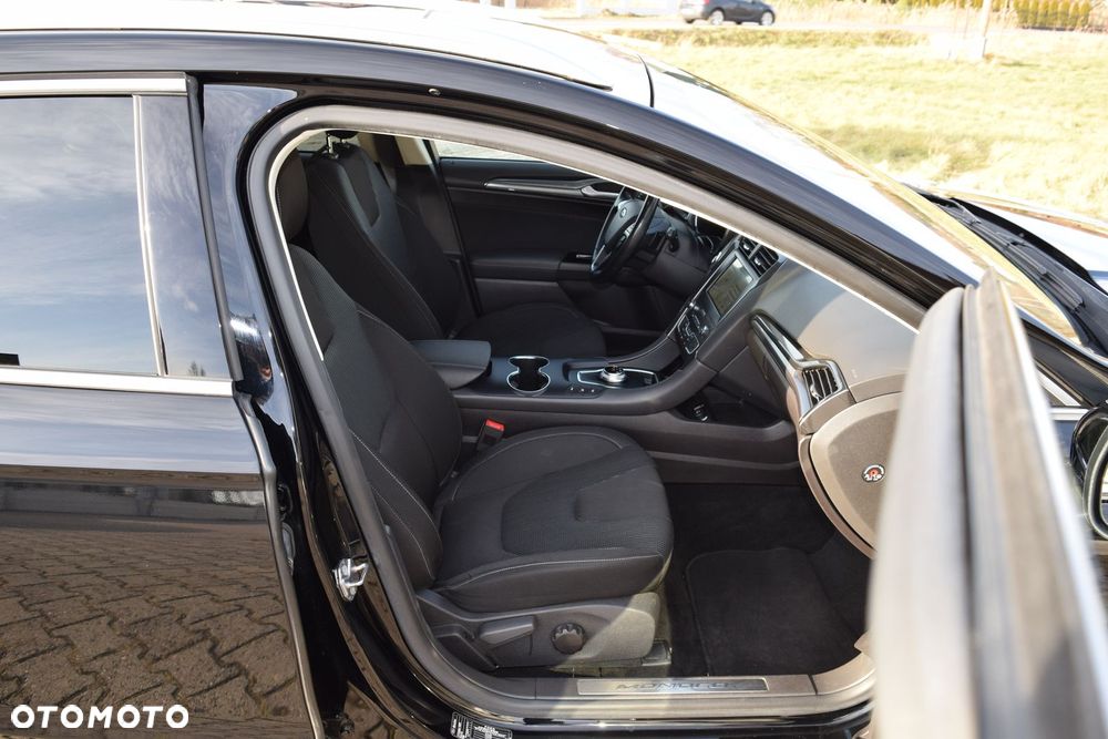 Ford Mondeo 2.0 EcoBlue Titanium - 21