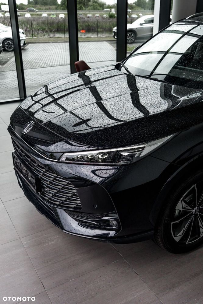 MG HS Hybrid+ - 7