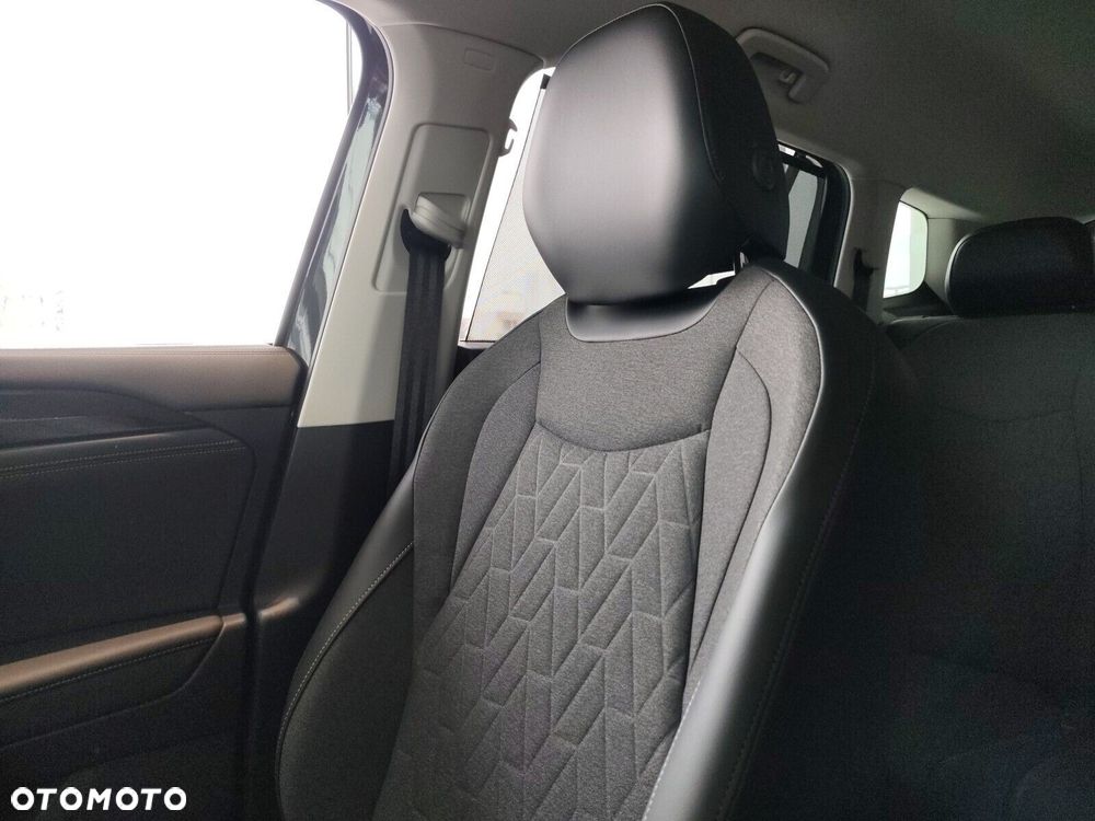 Volkswagen Tayron 1.5 eTSI mHEV Life Plus DSG - 17