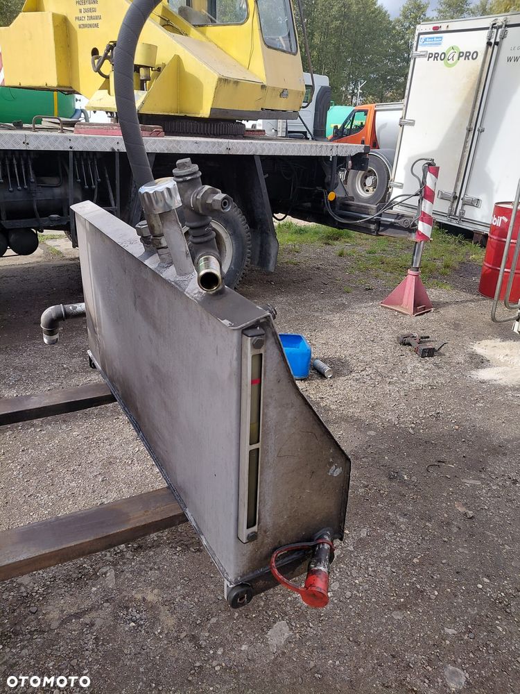 Zbiornik Na olej Hydrauliczny - 3