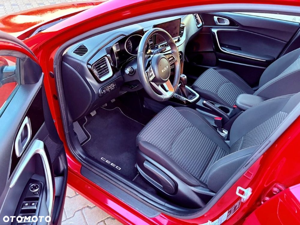 Kia Ceed 1.6 CRDi SCR L Business Line - 10