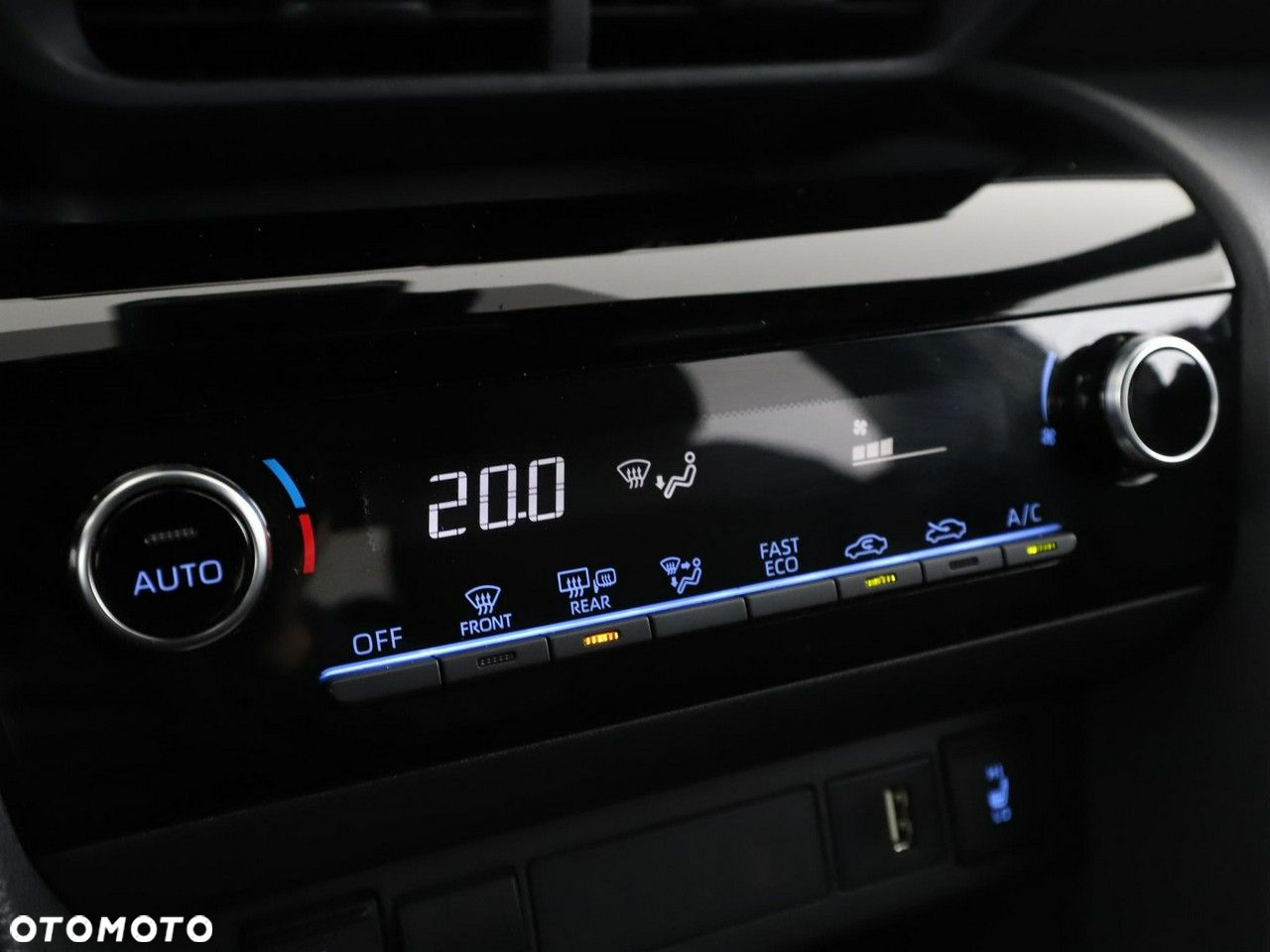 Toyota Yaris Cross Hybrid 1.5 Style - 26
