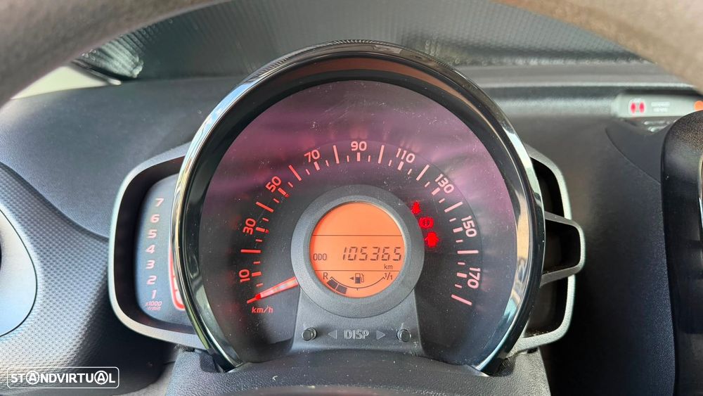 Citroën C1 1.2 VTi Shine - 28