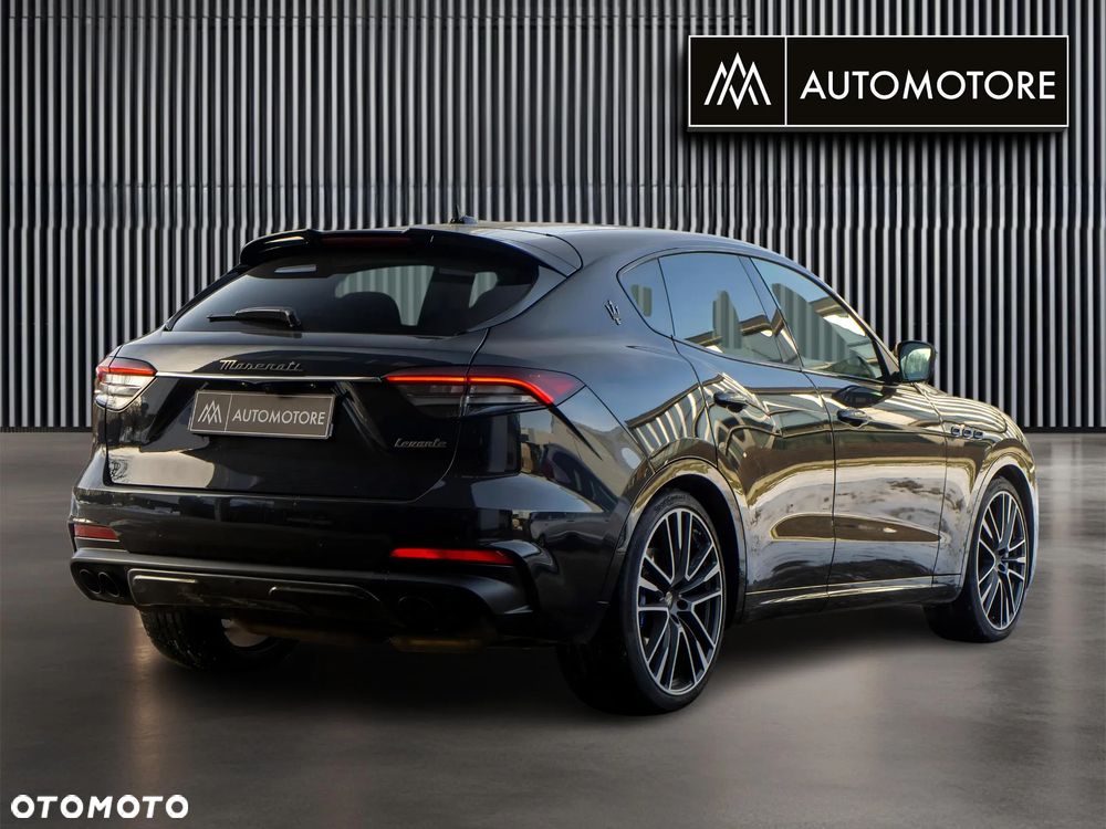 Maserati Levante - 11