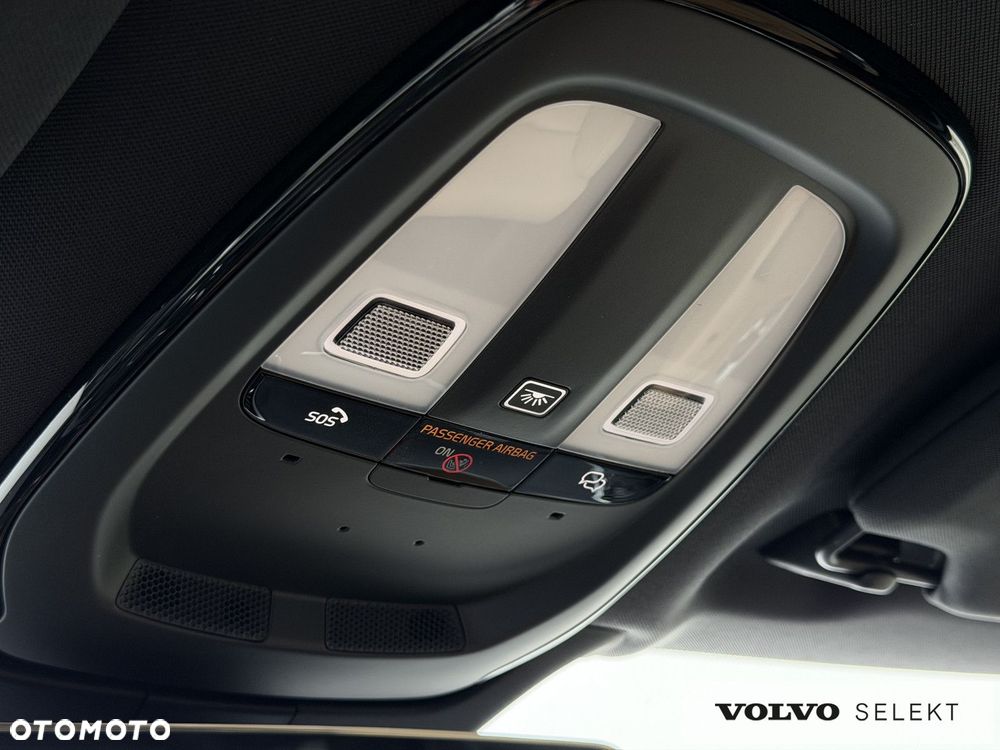 Volvo XC 90 - 40