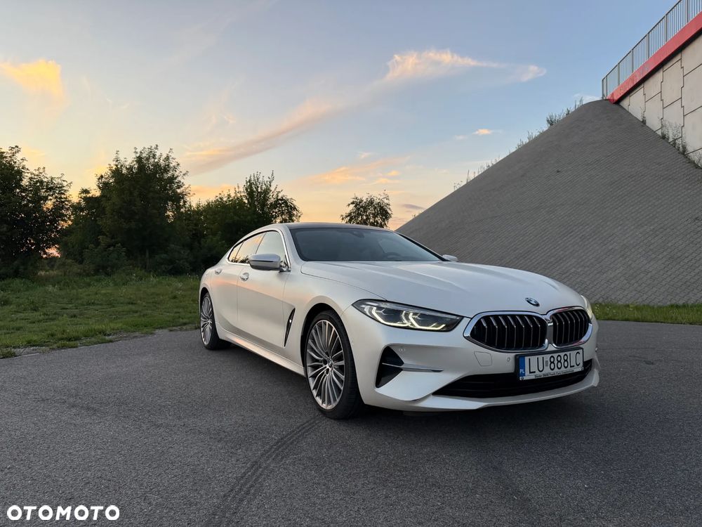 BMW Seria 8 - 7