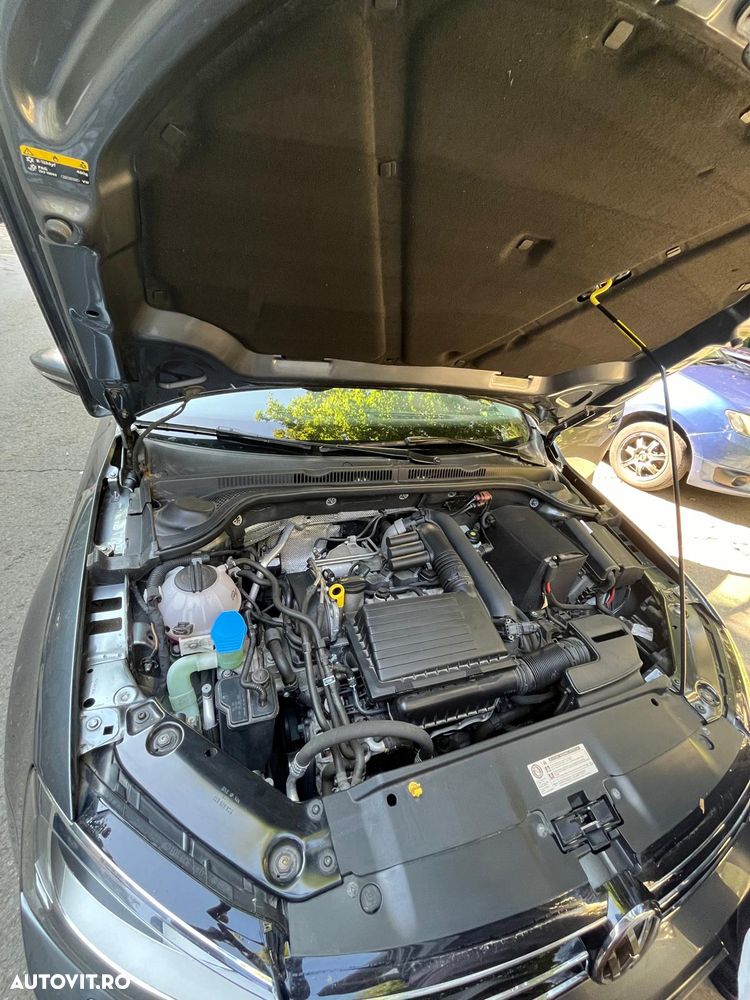 Volkswagen Jetta 1.4 TSI BlueMotion Technology - 9