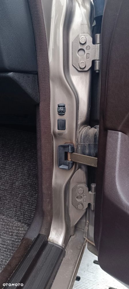 Mercedes-Benz W201 (190) - 27